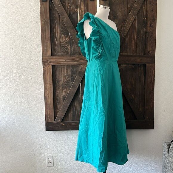 NWT ZESICA ONE SHOULDER EMPIRE WAIST RUFFLE MAXI DRESS - Picture 4 of 12
